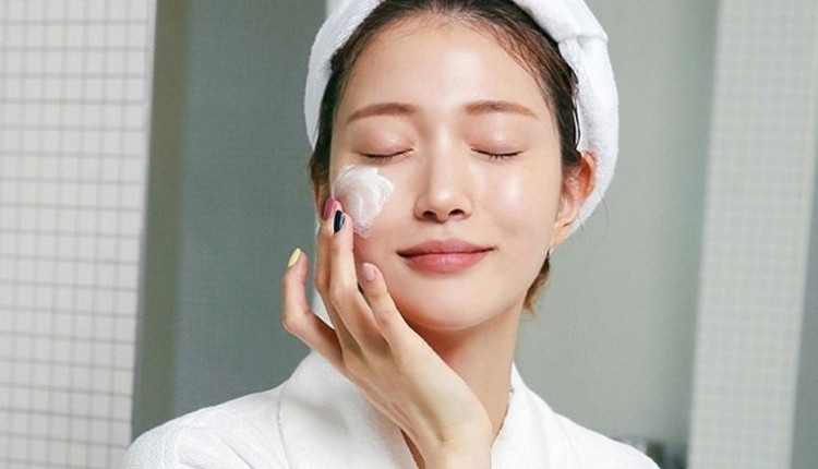Da bị cháy nắng có trắng lại được không? Cách phục hồi